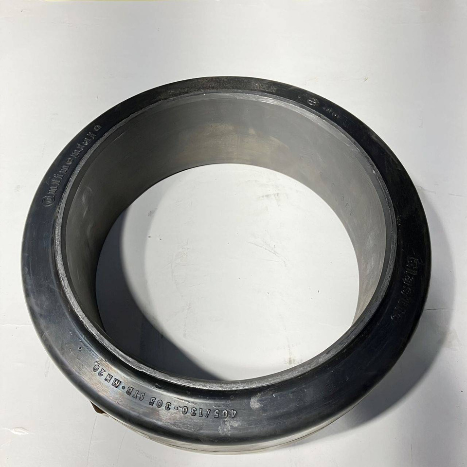 2X Conti EL 405-130-305 tyres - Dirección para Equipo de manutención: foto 1 2X Conti EL 405-130-305 tyres - Dirección para Equipo de manutención: foto 1