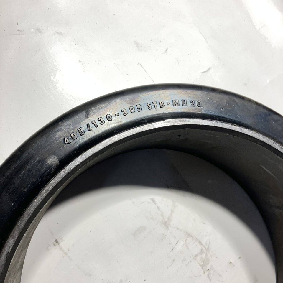 2X Conti EL 405-130-305 tyres - Dirección para Equipo de manutención: foto 2 2X Conti EL 405-130-305 tyres - Dirección para Equipo de manutención: foto 2