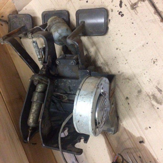 Accelerator & brake for Linde R14, Series115 - Pedal para Equipo de manutención: foto 3 Accelerator & brake for Linde R14, Series115 - Pedal para Equipo de manutención: foto 3