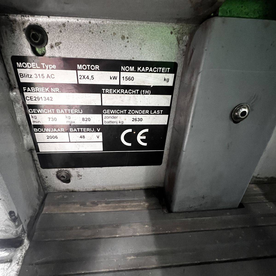 Carretilla elevadora eléctrica Cesab Blitz 315 AC: foto 14 Carretilla elevadora eléctrica Cesab Blitz 315 AC: foto 14