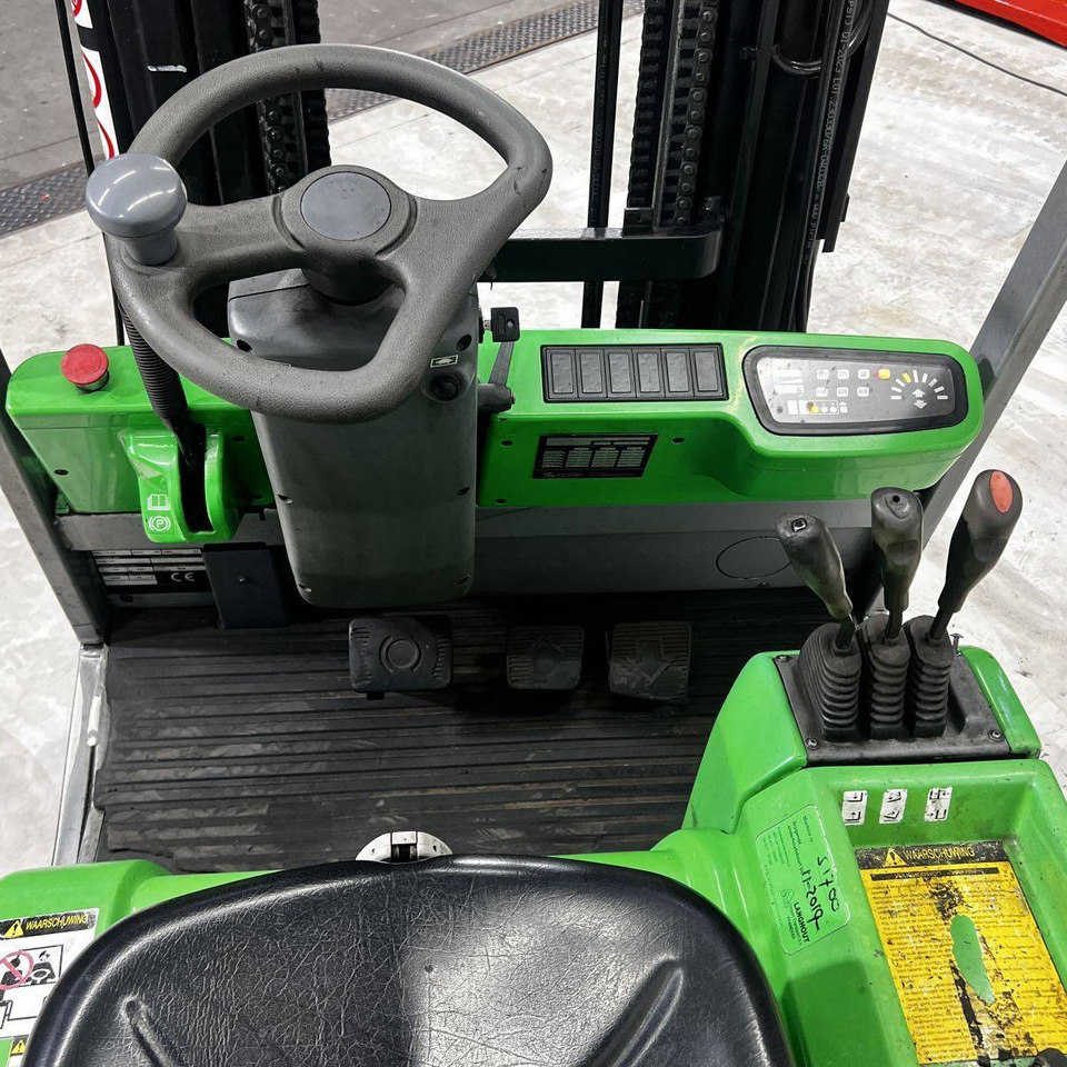 Carretilla elevadora eléctrica Cesab Blitz 315 AC: foto 6 Carretilla elevadora eléctrica Cesab Blitz 315 AC: foto 6