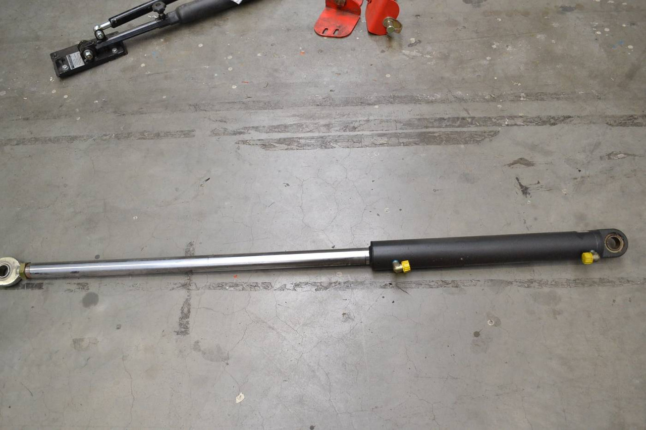 Cylinder assembly for Linde R14-20 series 115 - Cilindro hidráulico para Equipo de manutención: foto 1 Cylinder assembly for Linde R14-20 series 115 - Cilindro hidráulico para Equipo de manutención: foto 1