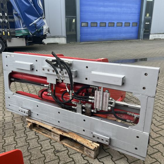 Dürwen Bale Clamp with side shift - Pinza para Maquinaria agrícola: foto 1 Dürwen Bale Clamp with side shift - Pinza para Maquinaria agrícola: foto 1