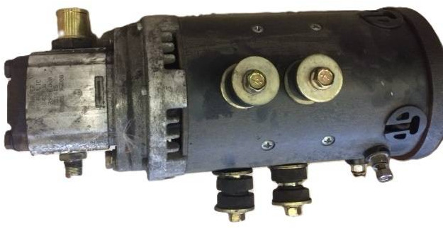 Electrical motor for Nissan - Motor y piezas para Equipo de manutención: foto 1 Electrical motor for Nissan - Motor y piezas para Equipo de manutención: foto 1