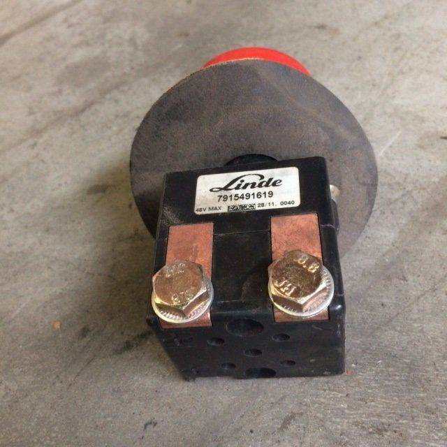 Emergency stop switch for Linde Series 1110/1111/1190/132 - Conmutador en la columna de dirección para Equipo de manutención: foto 2 Emergency stop switch for Linde Series 1110/1111/1190/132 - Conmutador en la columna de dirección para Equipo de manutención: foto 2