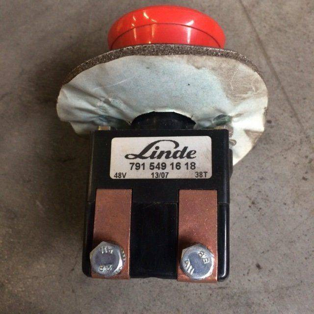Emergency stop switch for Linde Series 1110/1111/1190/132 - Conmutador en la columna de dirección para Equipo de manutención: foto 1 Emergency stop switch for Linde Series 1110/1111/1190/132 - Conmutador en la columna de dirección para Equipo de manutención: foto 1
