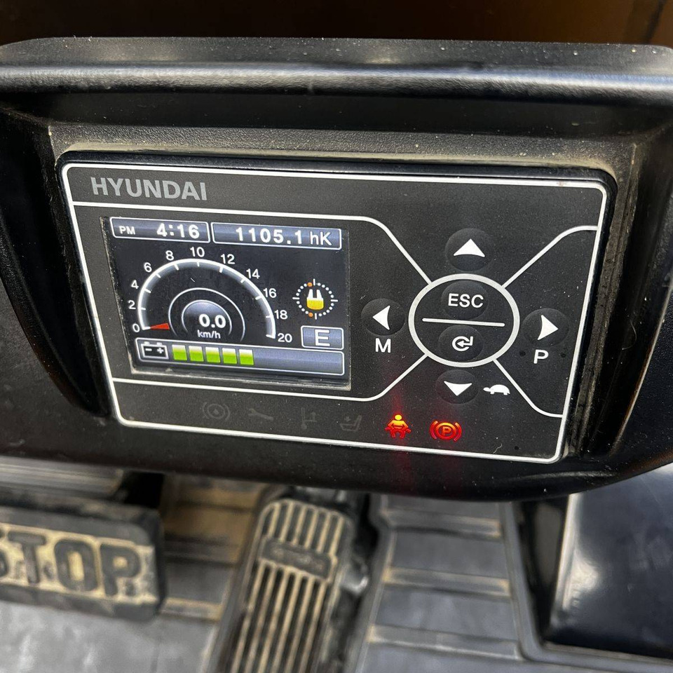 Carretilla elevadora eléctrica Hyundai HX50B-9: foto 9 Carretilla elevadora eléctrica Hyundai HX50B-9: foto 9