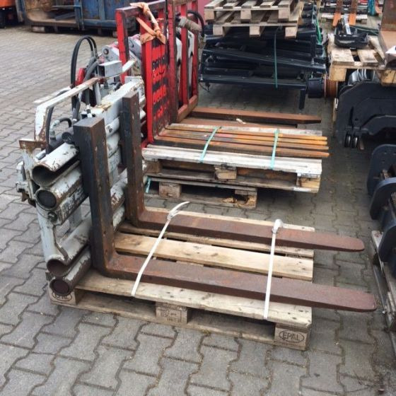 Dürwen UZV25C Fork positioner - Implemento para Equipo de manutención: foto 1 Dürwen UZV25C Fork positioner - Implemento para Equipo de manutención: foto 1