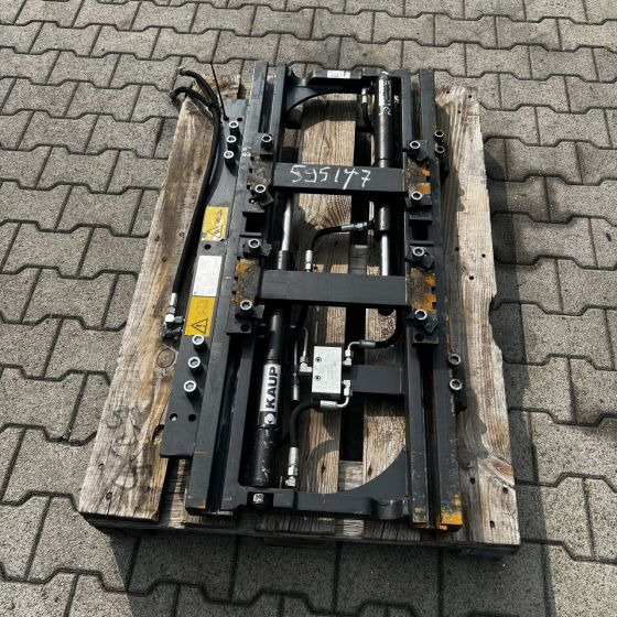 KAUP 2T160B Forkpositioner without sideshift - Implemento para Equipo de manutención: foto 1 KAUP 2T160B Forkpositioner without sideshift - Implemento para Equipo de manutención: foto 1