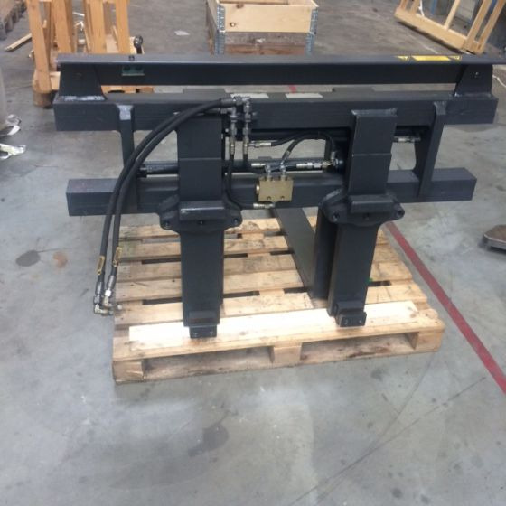 Kaup Fork Positioner - Implemento para Equipo de manutención: foto 3 Kaup Fork Positioner - Implemento para Equipo de manutención: foto 3