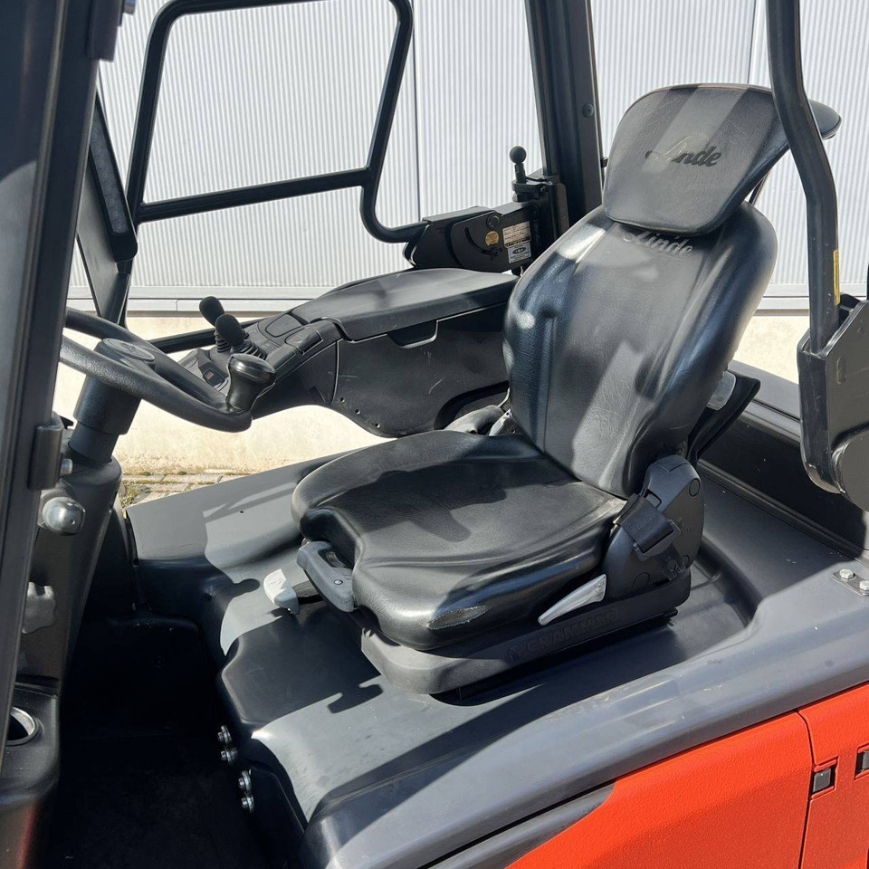 Linde E16 (386-02) EVO - Carretilla elevadora eléctrica: foto 3 Linde E16 (386-02) EVO - Carretilla elevadora eléctrica: foto 3