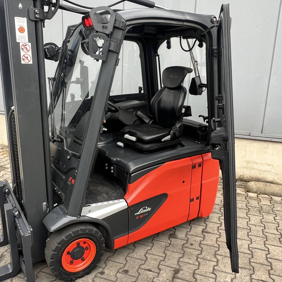 Linde E16 (386-02) EVO - Carretilla elevadora eléctrica: foto 4 Linde E16 (386-02) EVO - Carretilla elevadora eléctrica: foto 4