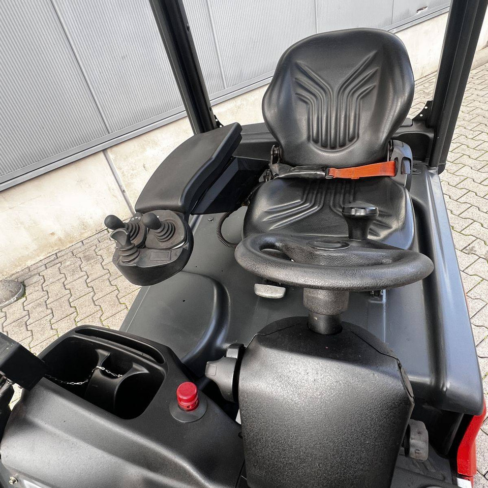 Linde E20L (386) - Carretilla elevadora eléctrica: foto 4 Linde E20L (386) - Carretilla elevadora eléctrica: foto 4