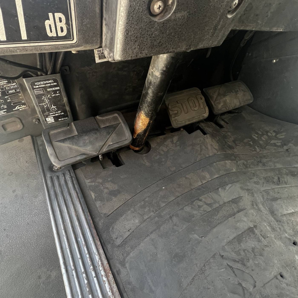 Linde H30D-02 (393) EVO - Carretilla elevadora diésel: foto 5 Linde H30D-02 (393) EVO - Carretilla elevadora diésel: foto 5