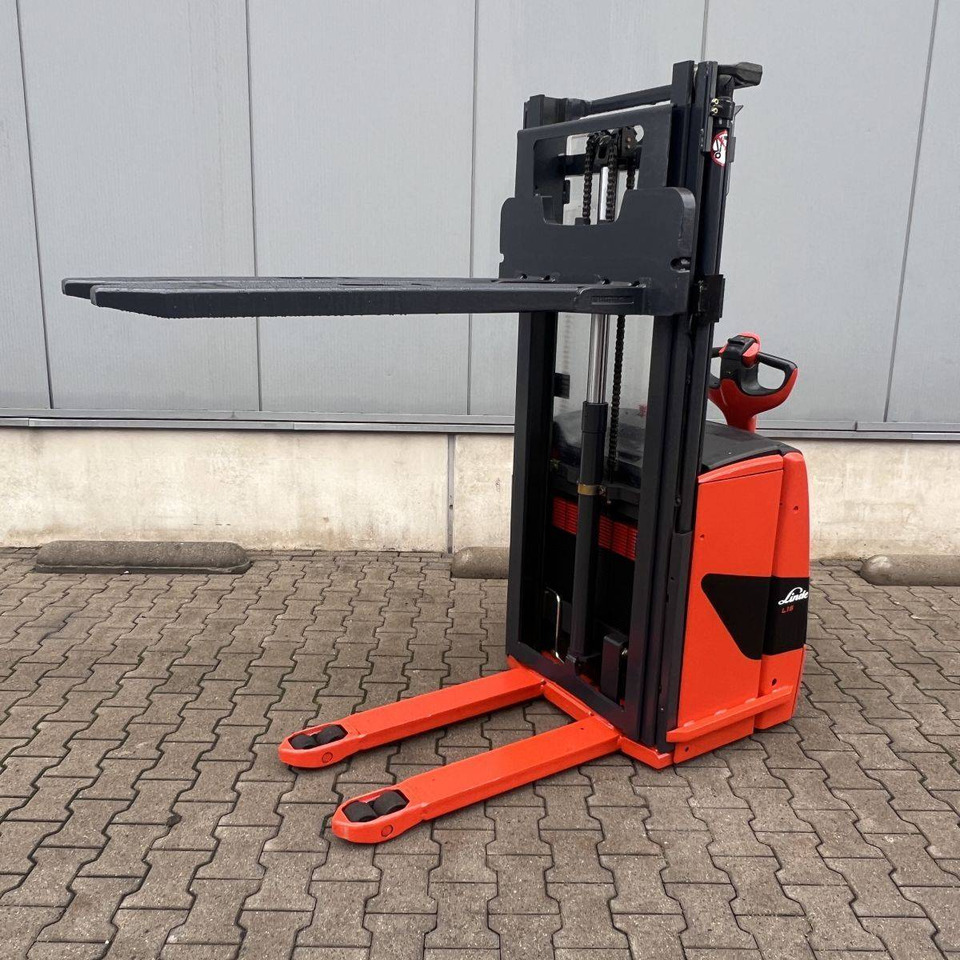 Linde L16 (1173) - Apilador: foto 5 Linde L16 (1173) - Apilador: foto 5