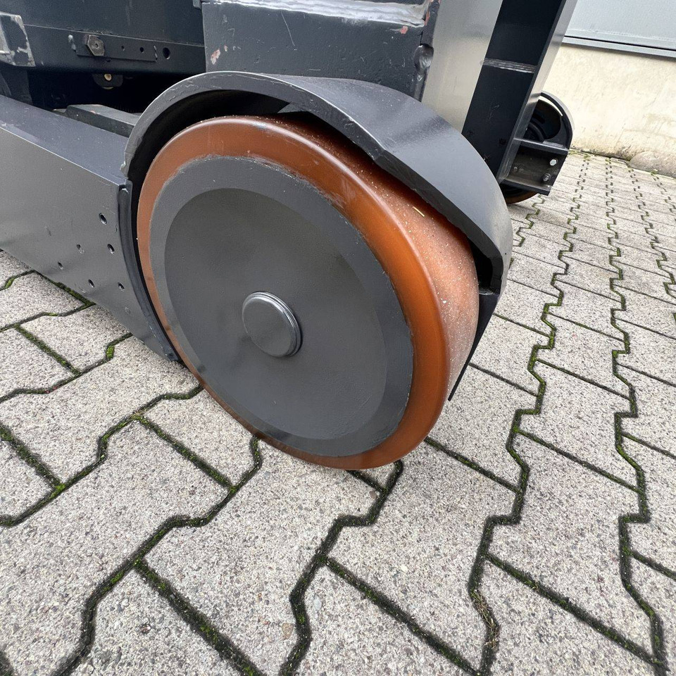 Leasing de Linde R20W (1120) Linde R20W (1120): foto 16 Leasing de Linde R20W (1120) Linde R20W (1120): foto 16