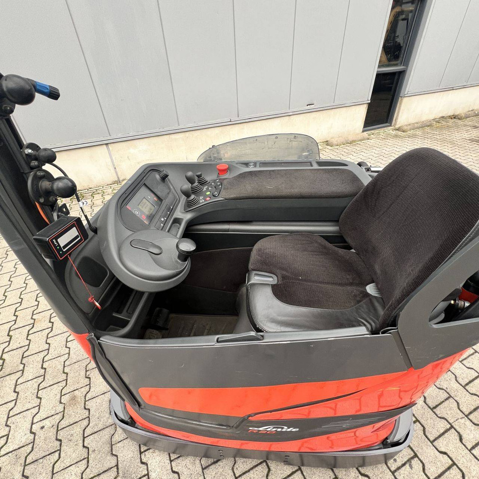 Leasing de Linde R20W (1120) Linde R20W (1120): foto 6 Leasing de Linde R20W (1120) Linde R20W (1120): foto 6