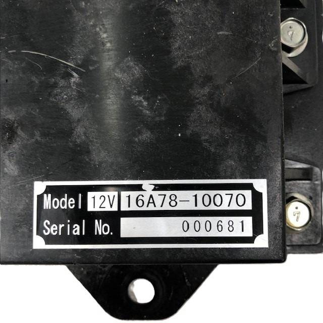 Output unit for Caterpillar - Unidad de control para Equipo de manutención: foto 4 Output unit for Caterpillar - Unidad de control para Equipo de manutención: foto 4