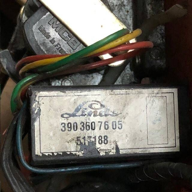 Plate floor for Linde E15-18-02, Series 322 - Pedal para Equipo de manutención: foto 5 Plate floor for Linde E15-18-02, Series 322 - Pedal para Equipo de manutención: foto 5