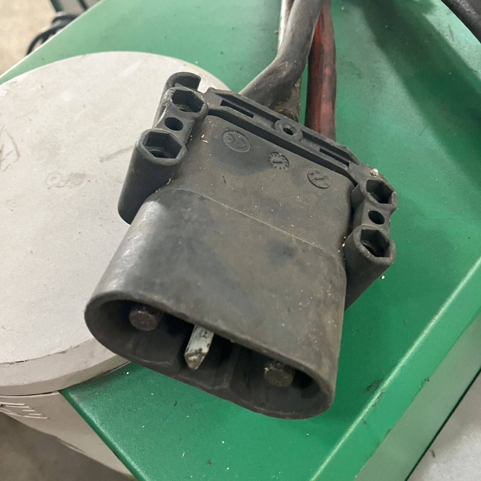 Hoppecke D400 G24/125B-F14HO-HF Trak Air - Recambio para Equipo de manutención: foto 4 Hoppecke D400 G24/125B-F14HO-HF Trak Air - Recambio para Equipo de manutención: foto 4