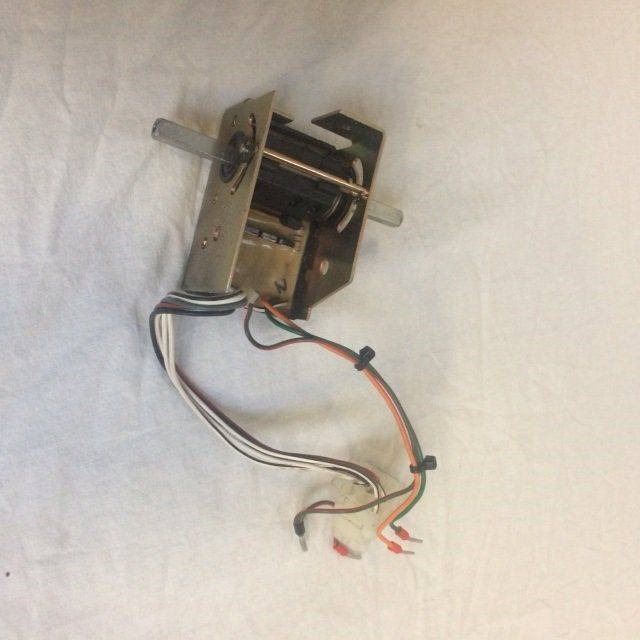 Sensor, Driving direction switch for Caterpillar - Conmutador en la columna de dirección para Equipo de manutención: foto 1 Sensor, Driving direction switch for Caterpillar - Conmutador en la columna de dirección para Equipo de manutención: foto 1