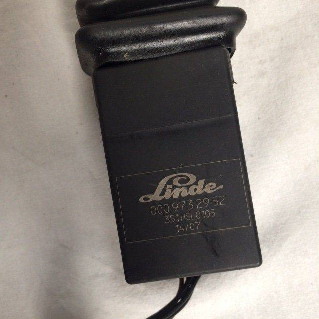 Switch for Linde E14-20-02, Series 335-02 - Conmutador en la columna de dirección para Equipo de manutención: foto 2 Switch for Linde E14-20-02, Series 335-02 - Conmutador en la columna de dirección para Equipo de manutención: foto 2