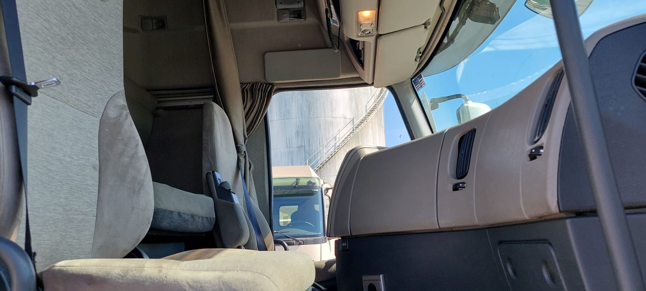 RENAULT PREMIUM 410 - Cabeza tractora: foto 3 RENAULT PREMIUM 410 - Cabeza tractora: foto 3