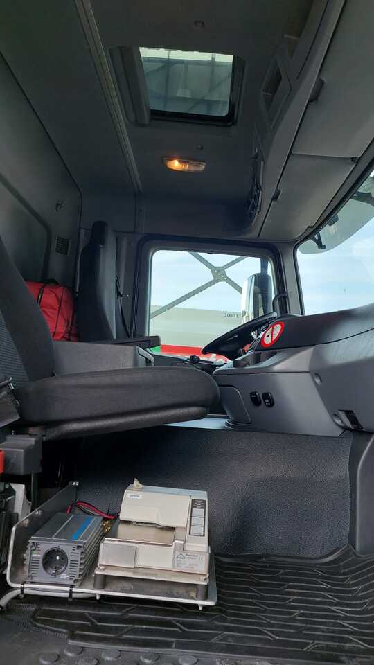MERCEDES ACTROS - Camión cisterna: foto 3 MERCEDES ACTROS - Camión cisterna: foto 3