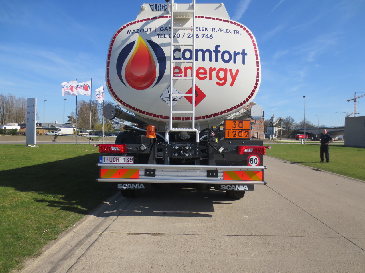 Camión cisterna SCANIA G410: foto 8