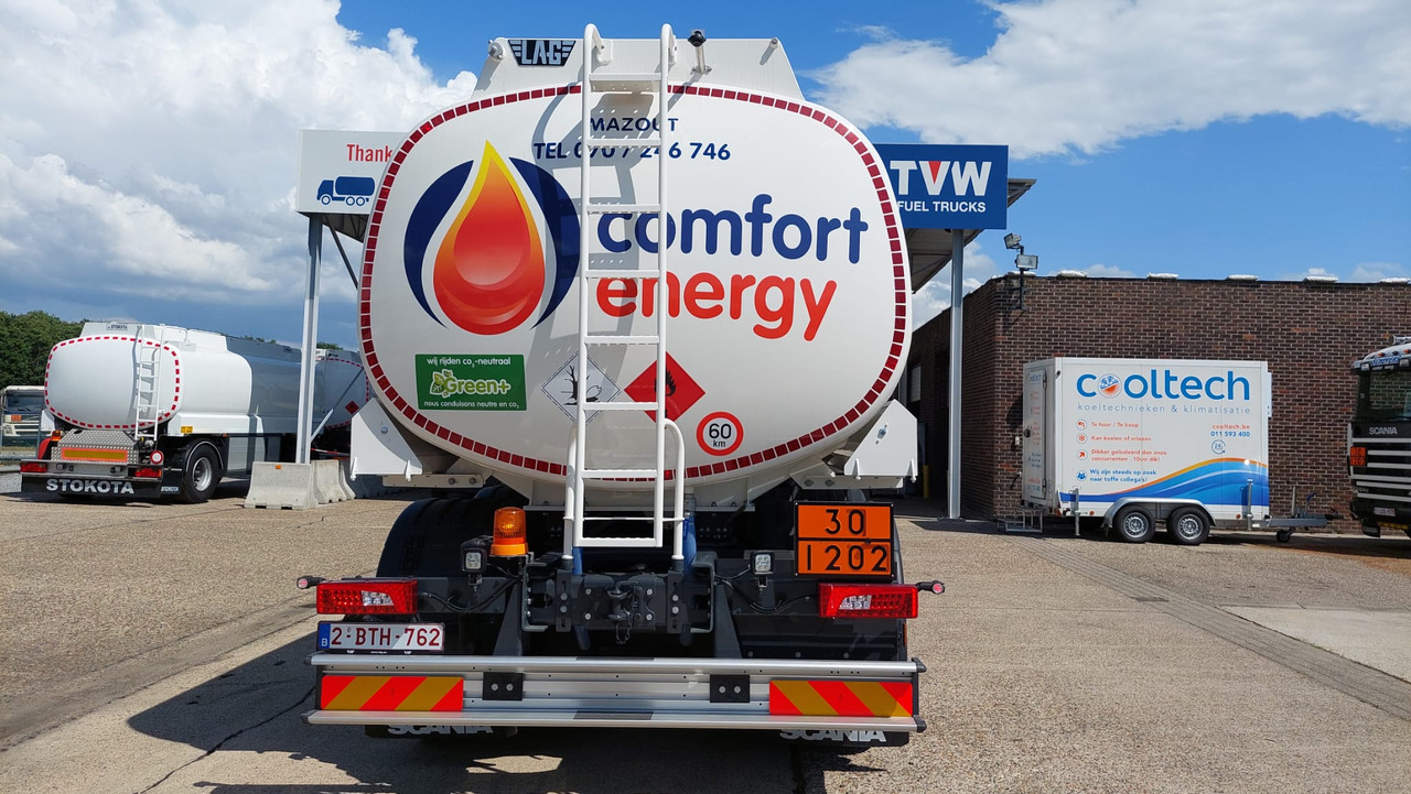 Camión cisterna SCANIA P370: foto 11 Camión cisterna SCANIA P370: foto 11