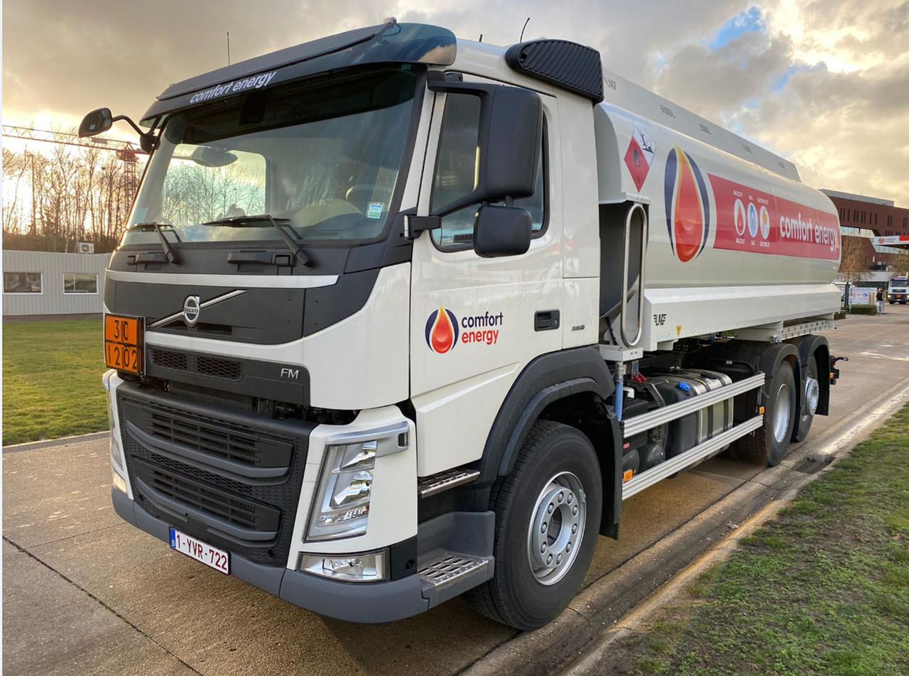 VOLVO FM - Camión cisterna: foto 1 VOLVO FM - Camión cisterna: foto 1