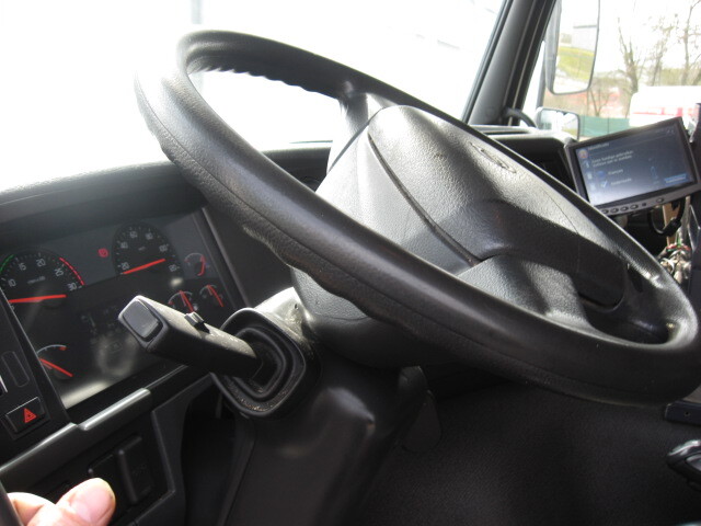 VOLVO FMFH - Camión cisterna: foto 4 VOLVO FMFH - Camión cisterna: foto 4