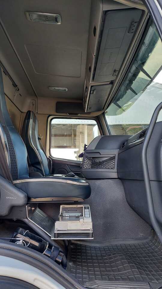 Volvo FMFH - Camión cisterna: foto 4 Volvo FMFH - Camión cisterna: foto 4