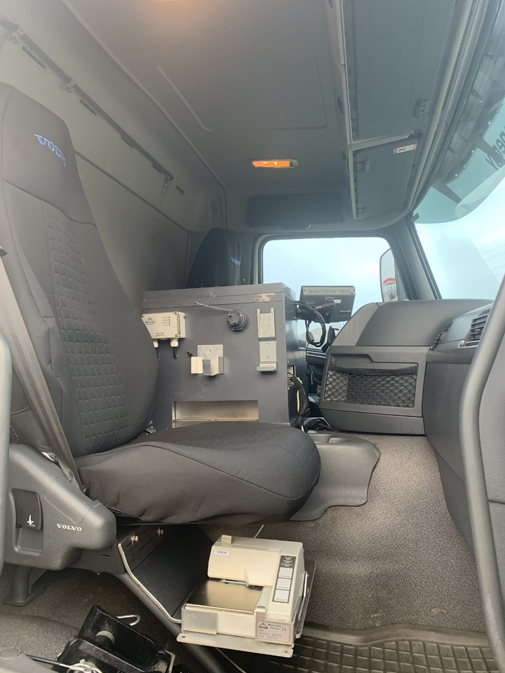 Volvo FMFH - Camión cisterna: foto 4 Volvo FMFH - Camión cisterna: foto 4