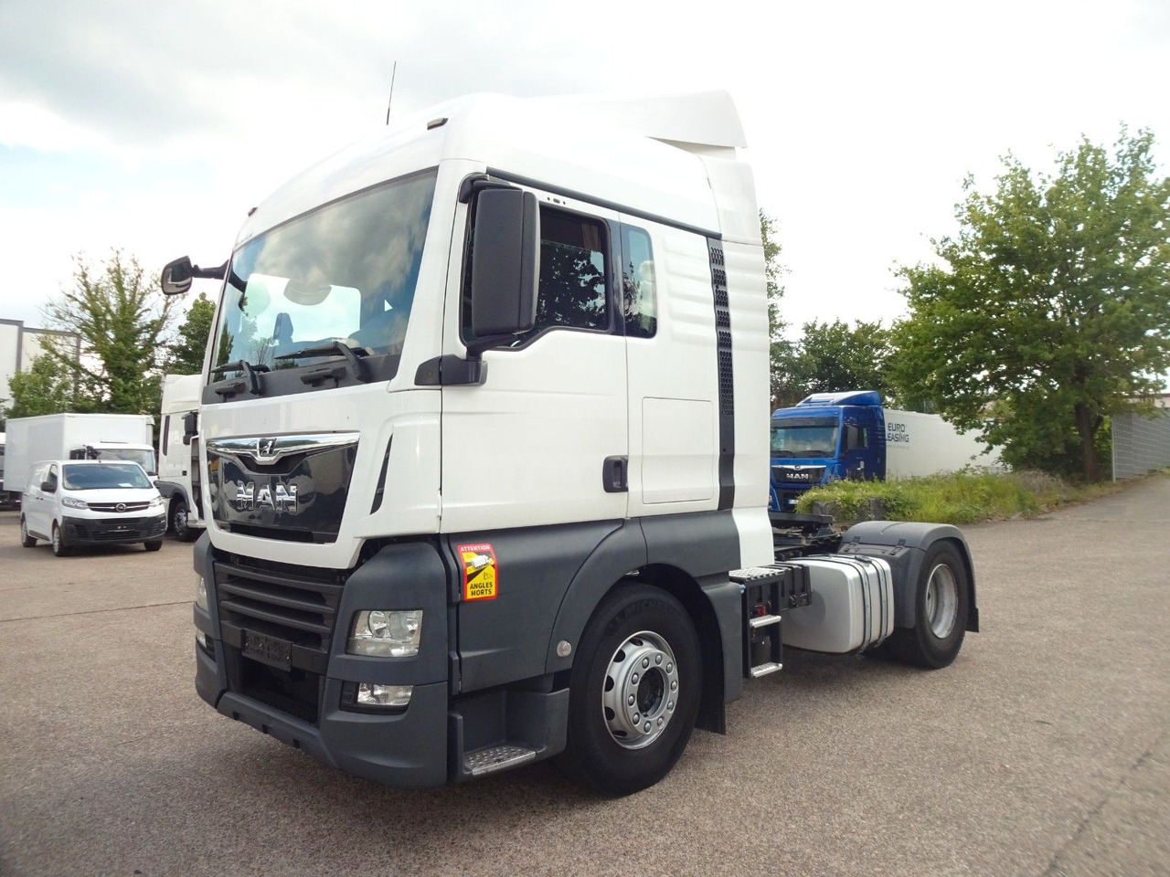 MAN 3 x TGX 18.470, XLX, Intarder, ACC, 2 Tank - Cabeza tractora: foto 3 MAN 3 x TGX 18.470, XLX, Intarder, ACC, 2 Tank - Cabeza tractora: foto 3