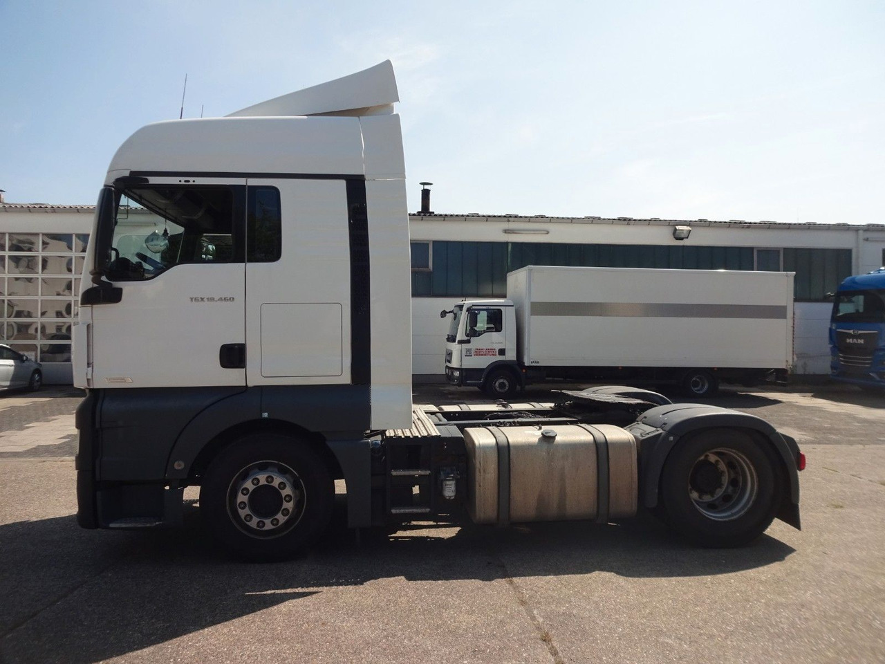 MAN TGX 18.460, XLX, ACC, 2 x Tank - Cabeza tractora: foto 4 MAN TGX 18.460, XLX, ACC, 2 x Tank - Cabeza tractora: foto 4