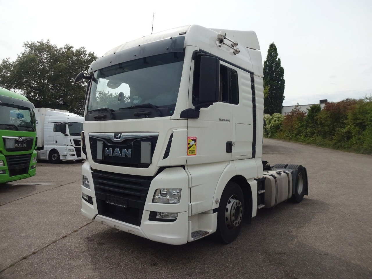 MAN TGX 18.460, XLX, ACC, 2 x Tank - Cabeza tractora: foto 3 MAN TGX 18.460, XLX, ACC, 2 x Tank - Cabeza tractora: foto 3