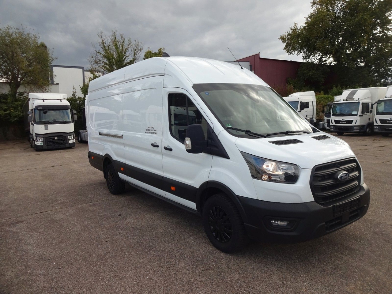 Ford 3 x Transit Kasten L4H3, Klima, Tempomat, Kamera - Furgón: foto 1 Ford 3 x Transit Kasten L4H3, Klima, Tempomat, Kamera - Furgón: foto 1