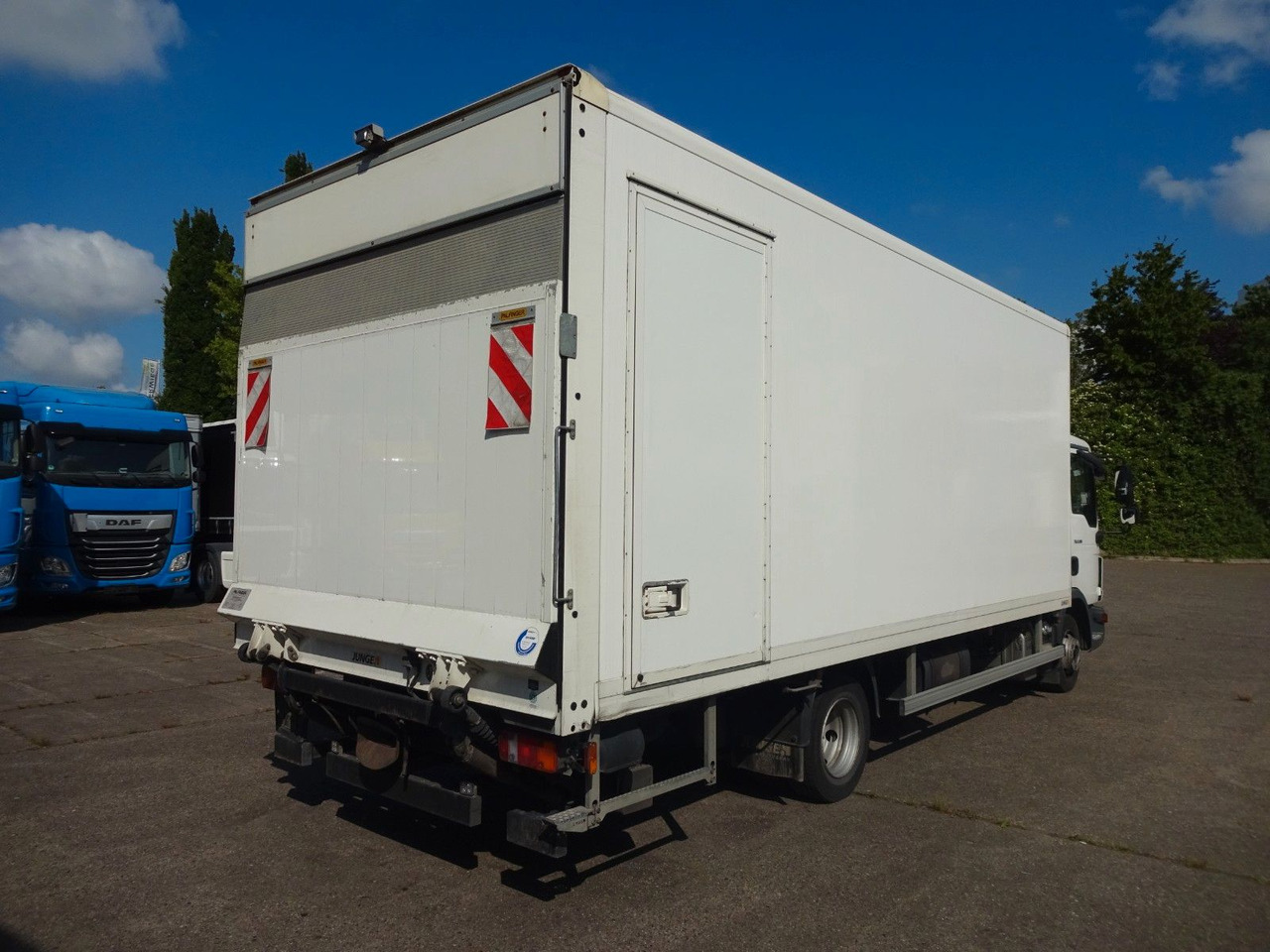 MAN TGL 8.190, LBW, Luft, Tempomat, Standheizung - Furgoneta caja cerrada: foto 5 MAN TGL 8.190, LBW, Luft, Tempomat, Standheizung - Furgoneta caja cerrada: foto 5