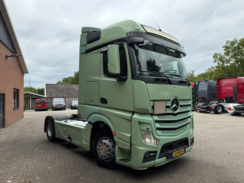 Mercedes-Benz Actros 1842 4X2 Streamspace Side skirts 2x tank NL Truck - Cabeza tractora: foto 2 Mercedes-Benz Actros 1842 4X2 Streamspace Side skirts 2x tank NL Truck - Cabeza tractora: foto 2