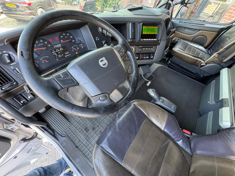 Volvo FH 16.600 6X2 Globetrotter XL Naafreductie Alcoa's NL Truck EURO 5 - Top condition - Cabeza tractora: foto 5 Volvo FH 16.600 6X2 Globetrotter XL Naafreductie Alcoa's NL Truck EURO 5 - Top condition - Cabeza tractora: foto 5