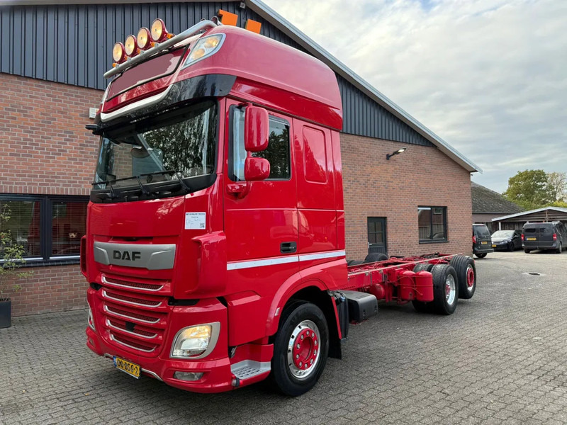 DAF XF 530 6X2 FAS Full air Alcoa Retarder Stuuras 7.6M Chassis NL Truck - Camión chasis: foto 1 DAF XF 530 6X2 FAS Full air Alcoa Retarder Stuuras 7.6M Chassis NL Truck - Camión chasis: foto 1