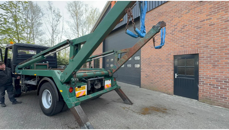 MAN 12.232 F 4X2 Portaalarm 454.090KM NL Truck, Top conditie! - Camión portacontenedor de cadenas: foto 3 MAN 12.232 F 4X2 Portaalarm 454.090KM NL Truck, Top conditie! - Camión portacontenedor de cadenas: foto 3
