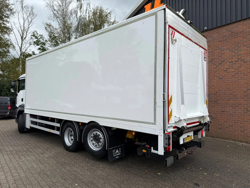 MAN TGS 26.320 Koffer Stuuras AHK 2500KG LBW 580.347KM! NL Truck - Camión caja cerrada: foto 3 MAN TGS 26.320 Koffer Stuuras AHK 2500KG LBW 580.347KM! NL Truck - Camión caja cerrada: foto 3