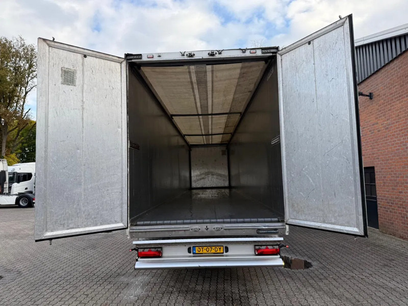 Leasing de kraker 2X K-Force 92m3 Alcoa SAF Tyrepilot Liftas 8MM Cargo Floor kraker 2X K-Force 92m3 Alcoa SAF Tyrepilot Liftas 8MM Cargo Floor: foto 6 Leasing de kraker 2X K-Force 92m3 Alcoa SAF Tyrepilot Liftas 8MM Cargo Floor kraker 2X K-Force 92m3 Alcoa SAF Tyrepilot Liftas 8MM Cargo Floor: foto 6