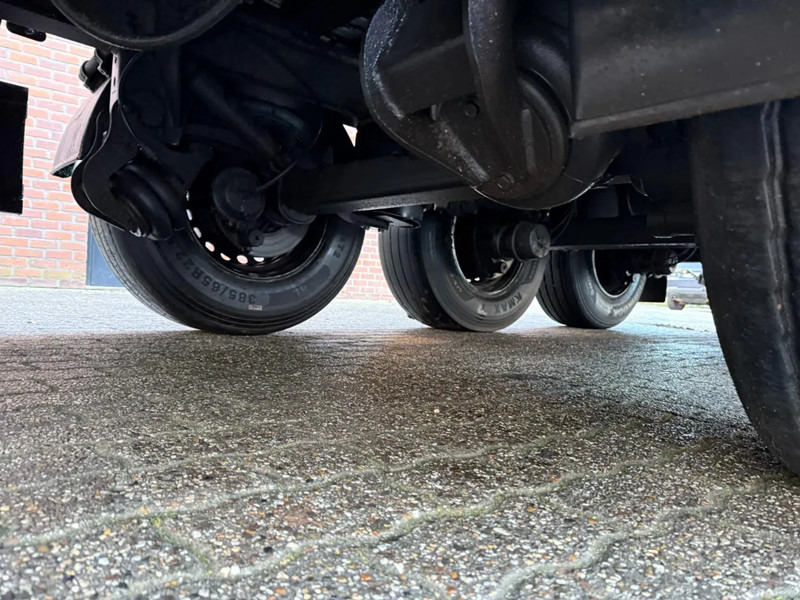 Semirremolque piso movil kraker 92m3 Cargo floor 5 year old! Liftas Afstandsbediening APK/TUV 18-09-2026: foto 16