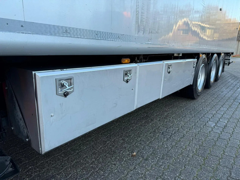 Semirremolque piso movil kraker 92m3 Cargo floor 5 year old! Liftas Afstandsbediening APK/TUV 18-09-2026: foto 10