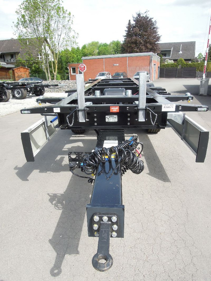 Krone BDF-System, Standard mit Liftachse, ohne Zulassung - Remolque portacontenedore/ Intercambiable: foto 4 Krone BDF-System, Standard mit Liftachse, ohne Zulassung - Remolque portacontenedore/ Intercambiable: foto 4