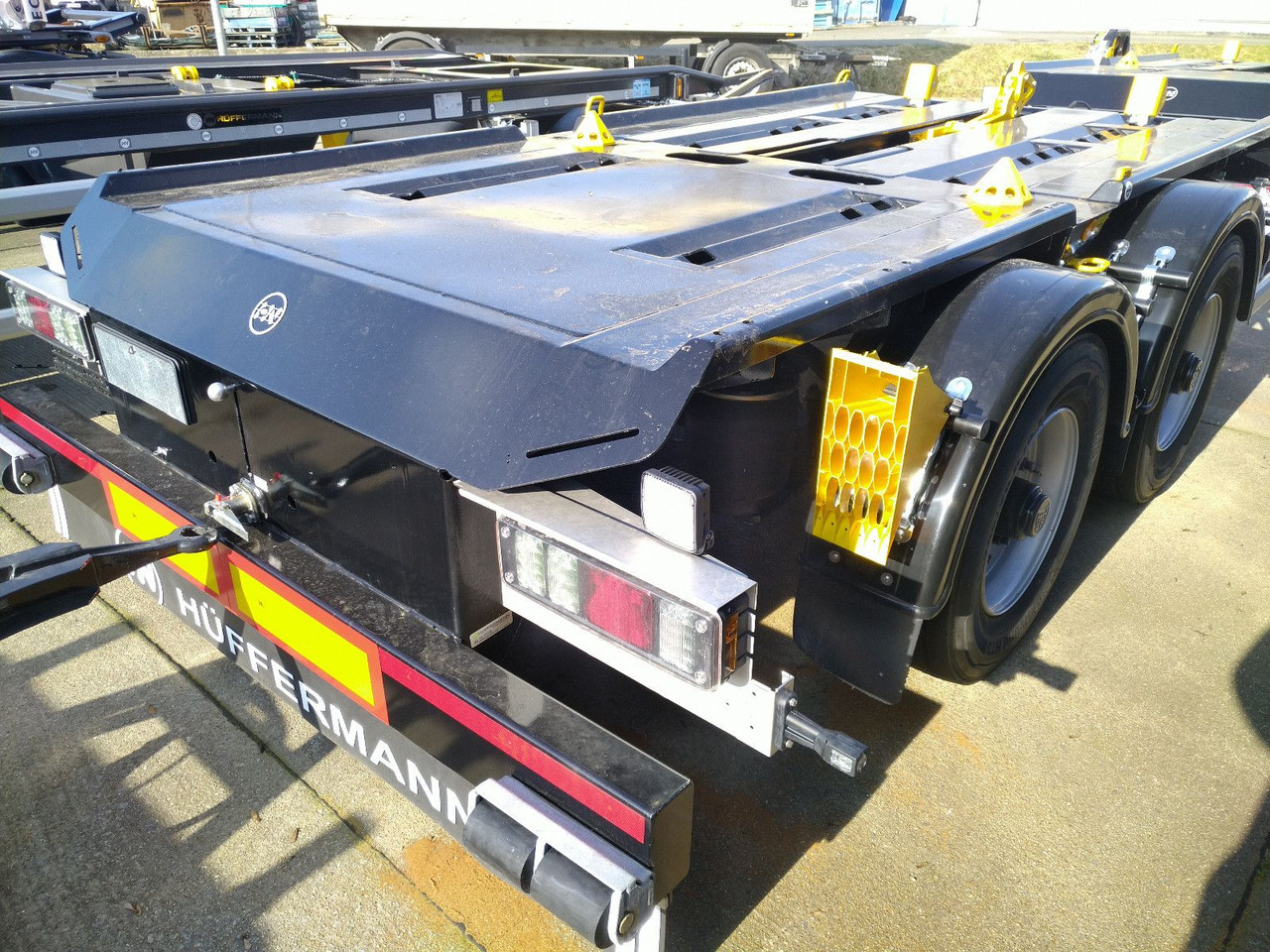 Hüffermann 2-ACHS-MINI-CARRIER MULTIFIX verzinkt NEU BPW Hüffermann 2-ACHS-MINI-CARRIER MULTIFIX verzinkt NEU BPW - Remolque multilift/ Portacontenedores de cadenas: foto 4 Hüffermann 2-ACHS-MINI-CARRIER MULTIFIX verzinkt NEU BPW Hüffermann 2-ACHS-MINI-CARRIER MULTIFIX verzinkt NEU BPW - Remolque multilift/ Portacontenedores de cadenas: foto 4
