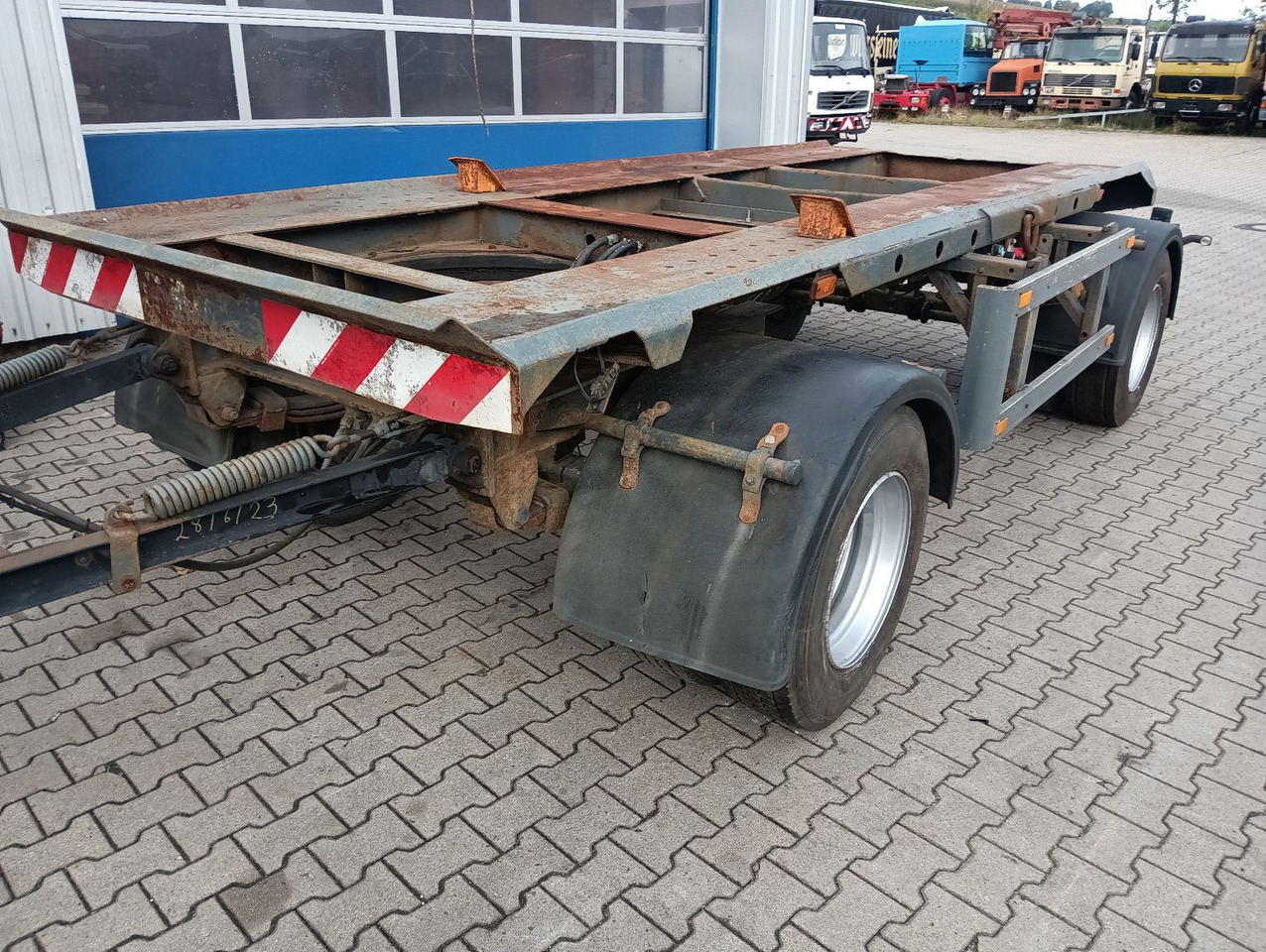 Meiller MEILLER HKM A18AbsetzContainer BPW TÜV Reifen70% - Remolque multilift/ Portacontenedores de cadenas: foto 2 Meiller MEILLER HKM A18AbsetzContainer BPW TÜV Reifen70% - Remolque multilift/ Portacontenedores de cadenas: foto 2